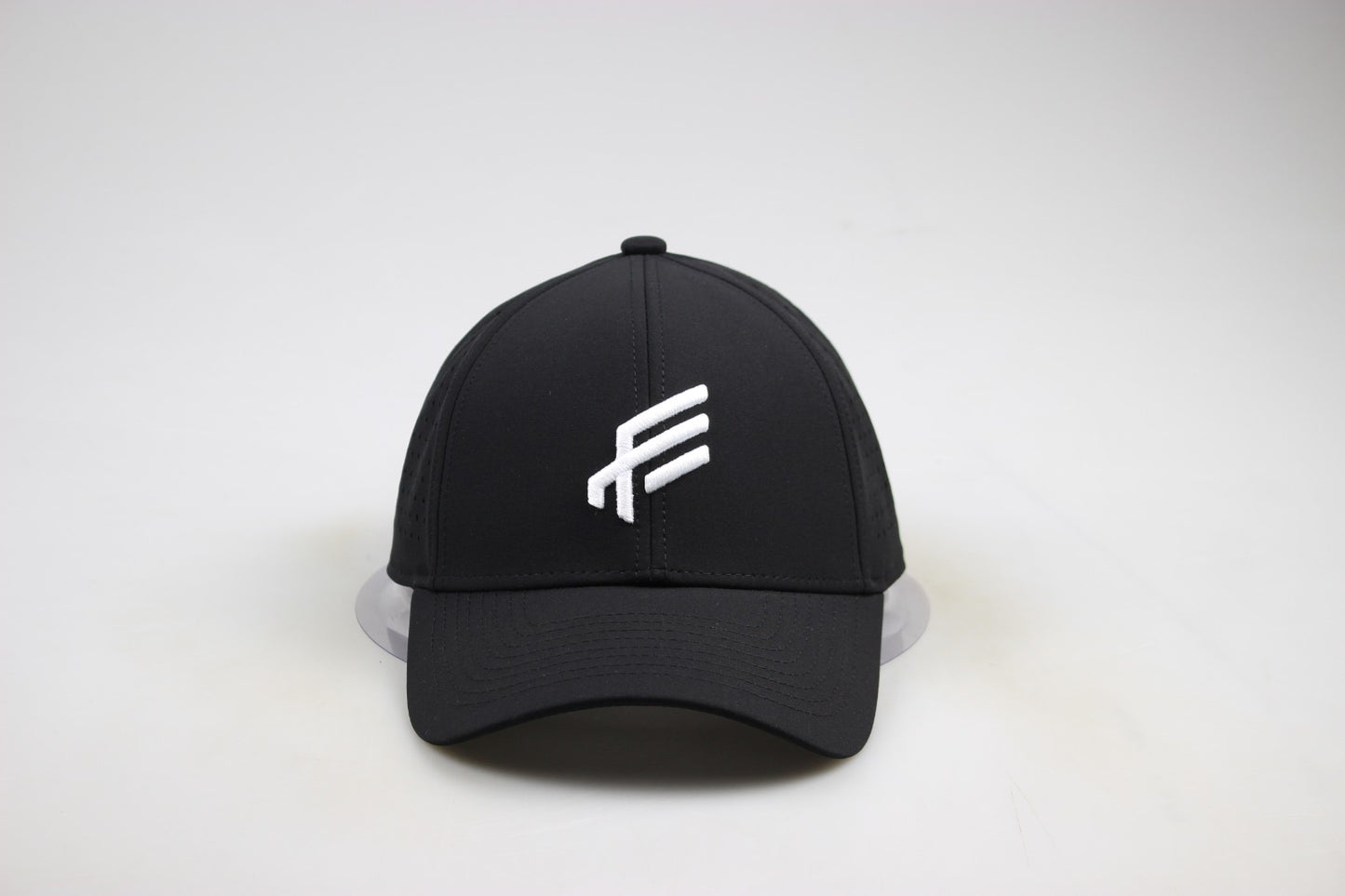 Sombrero de rendimiento negro