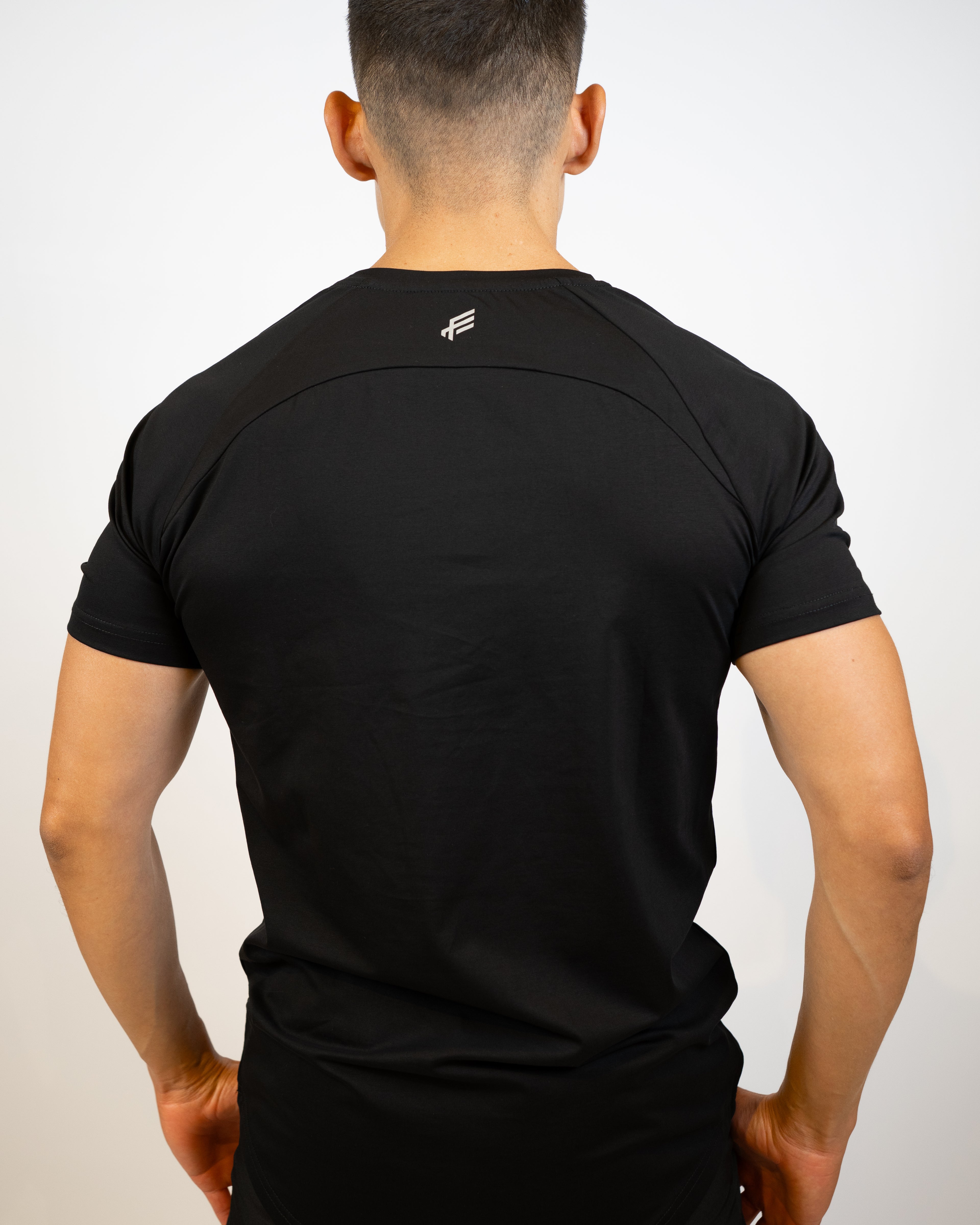 Fitgods Box Logo Fitted Tee - Black