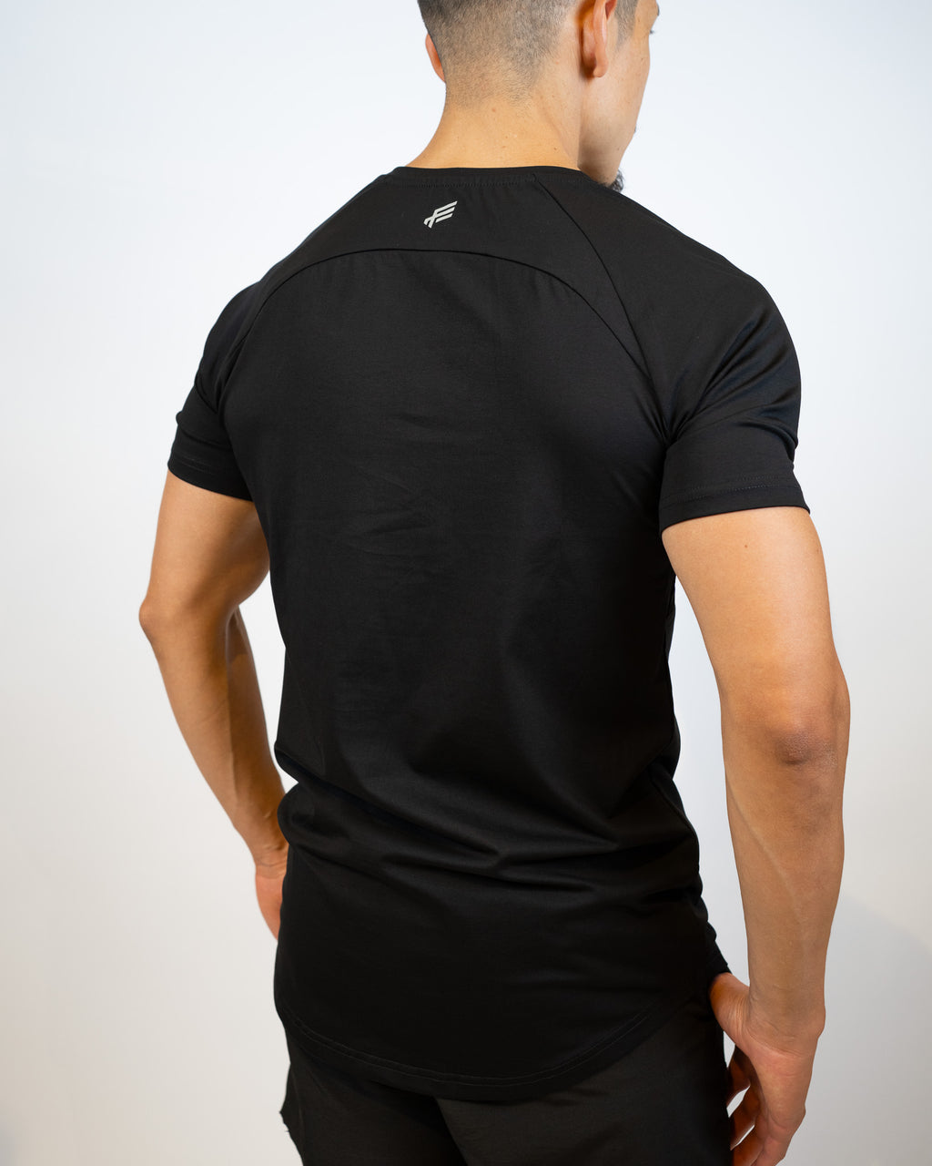 Fitgods Box Logo Fitted Tee - Black