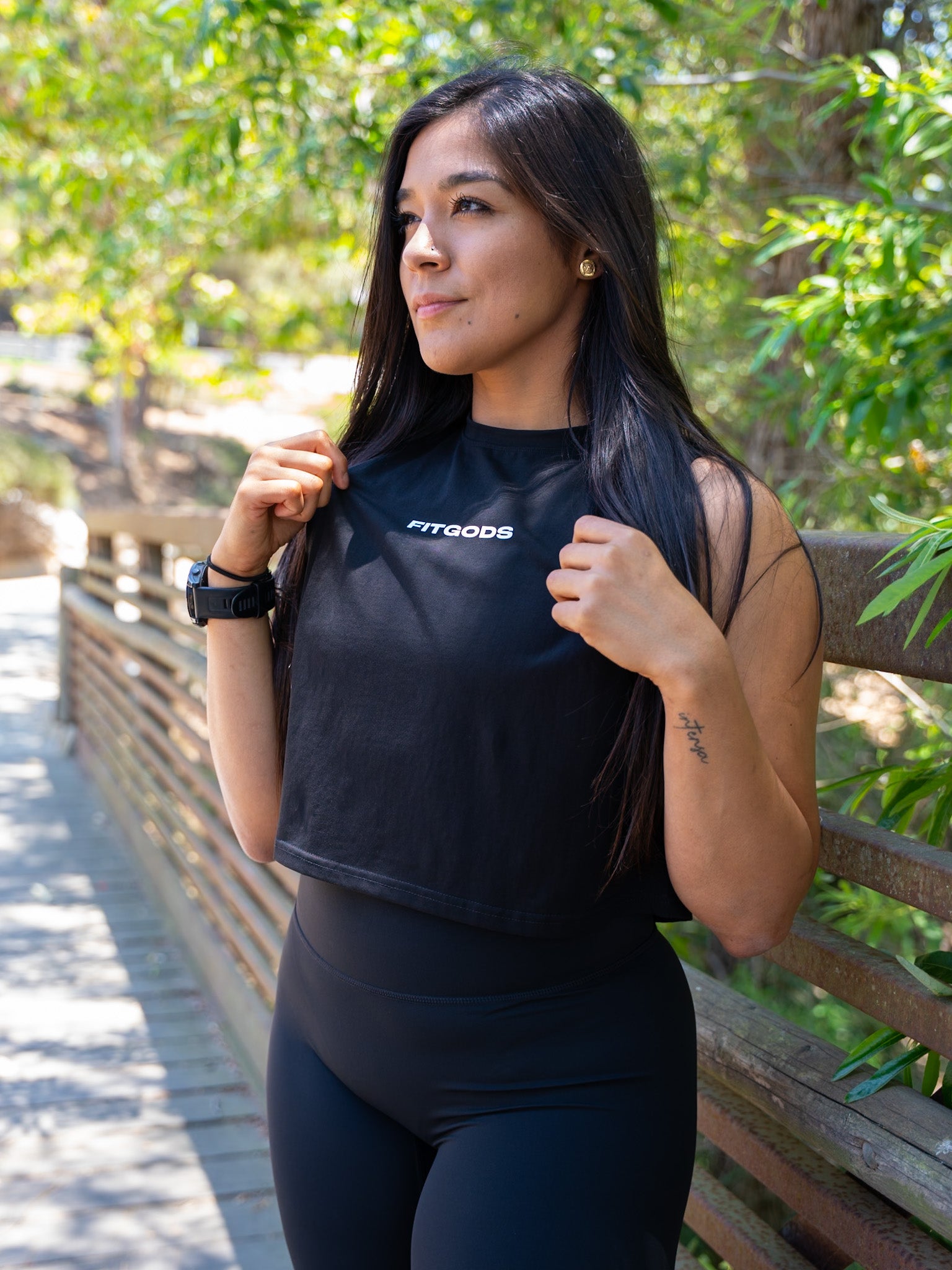 Cropped Tank Top - Black