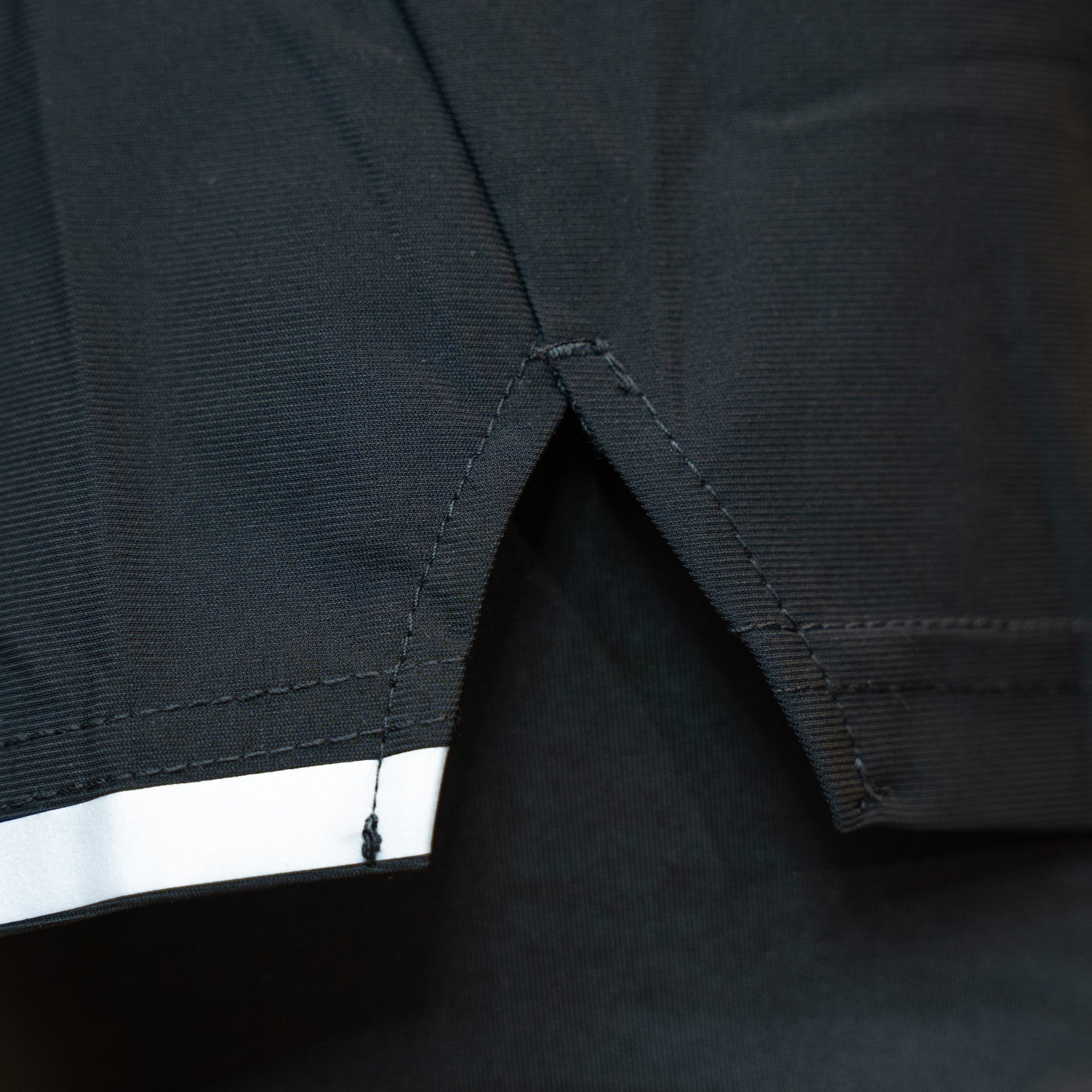 Shorts deportivos con forro - Negro