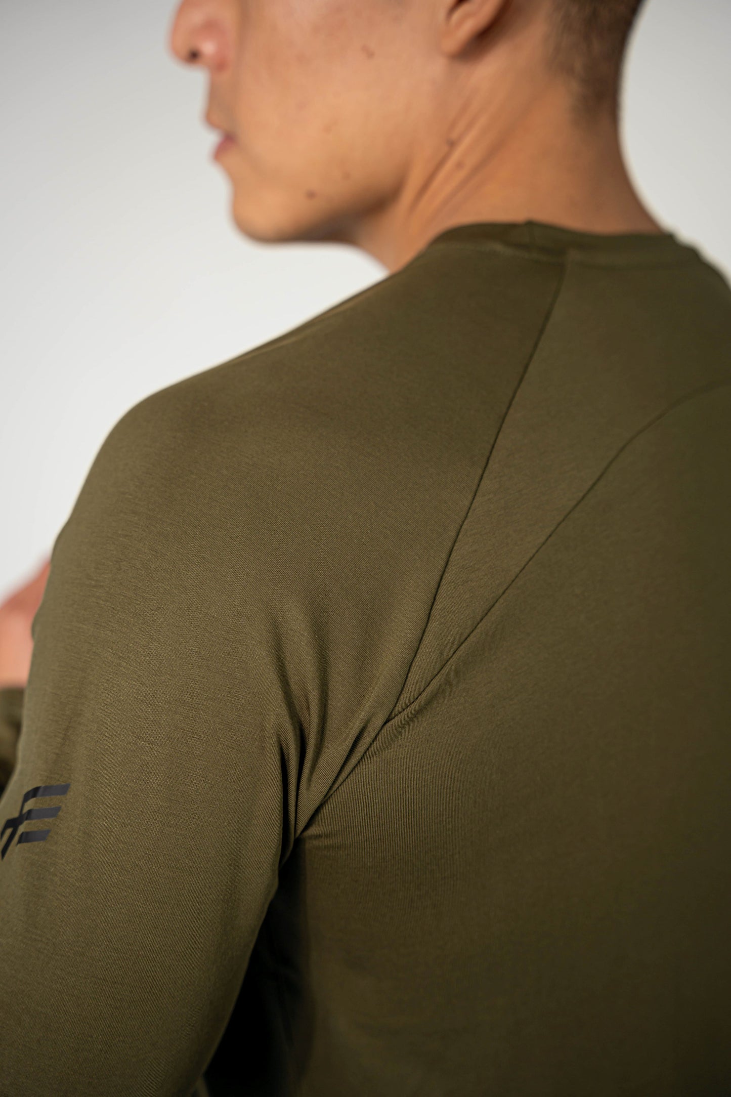 ALWAYS GRATEFUL Performance Long Sleeve - Olive